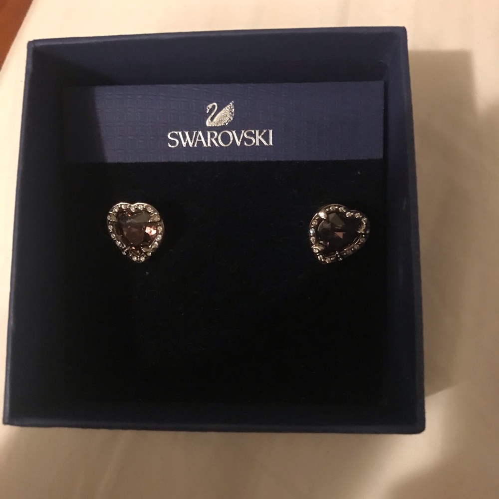 Swarovski heart earrings